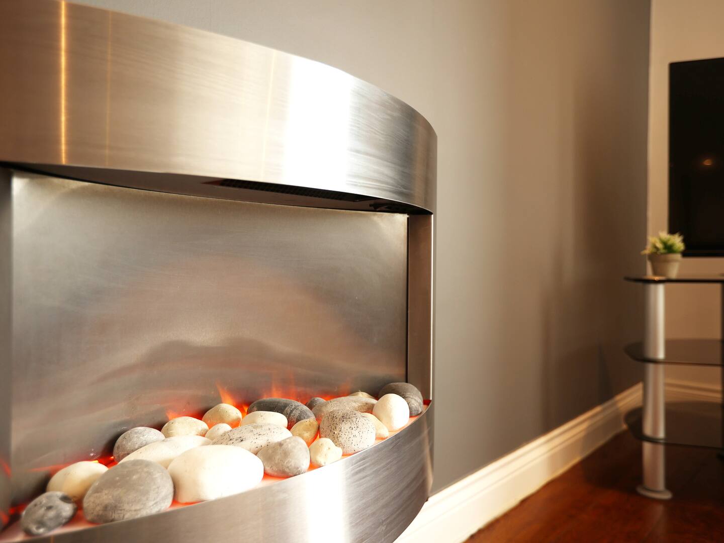 060da60e-da81-48c4-bea4-0b8c9e96ad6a