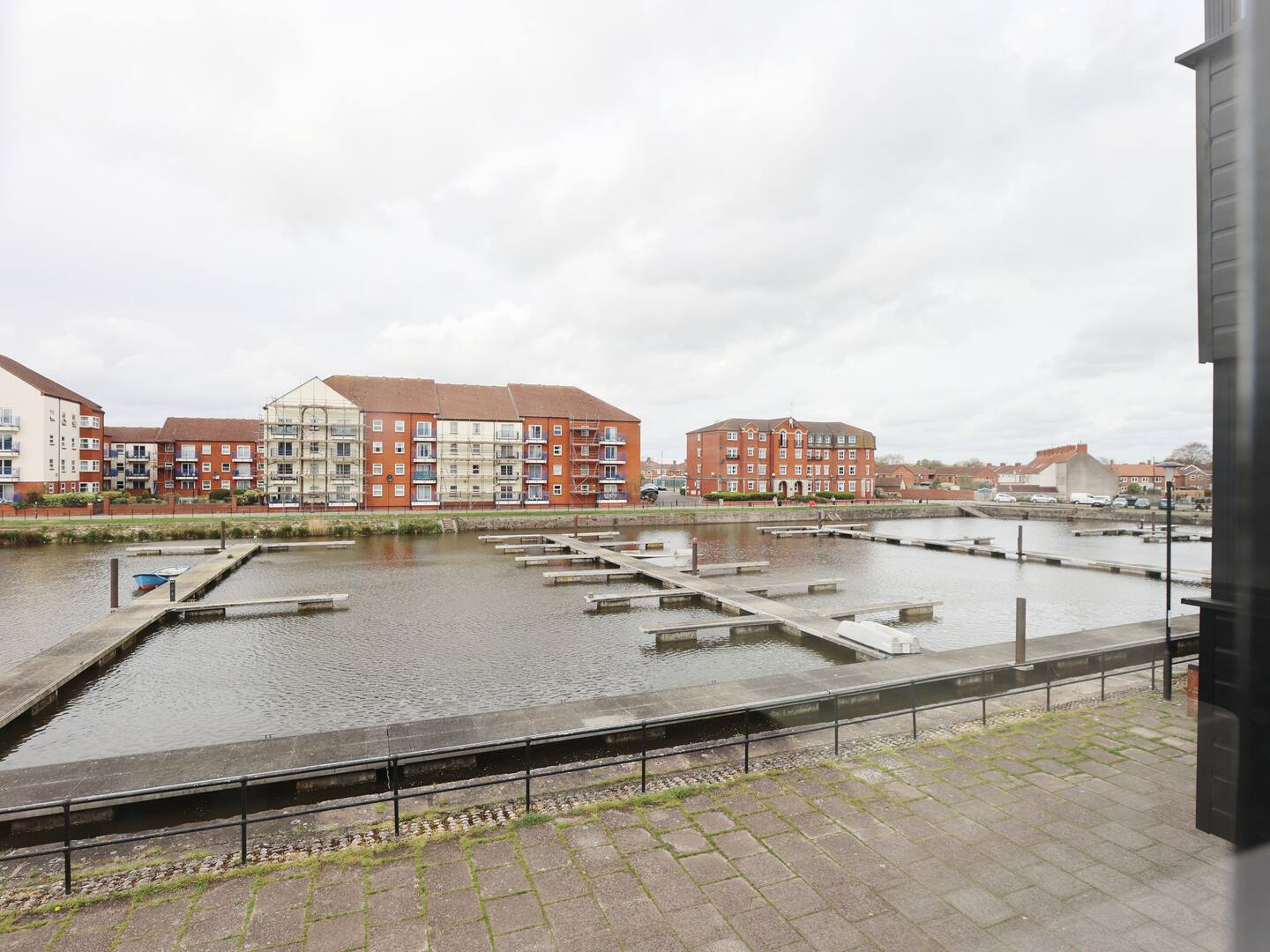 b9bd1bda-eff0-4f29-835e-3f5fa96a4217