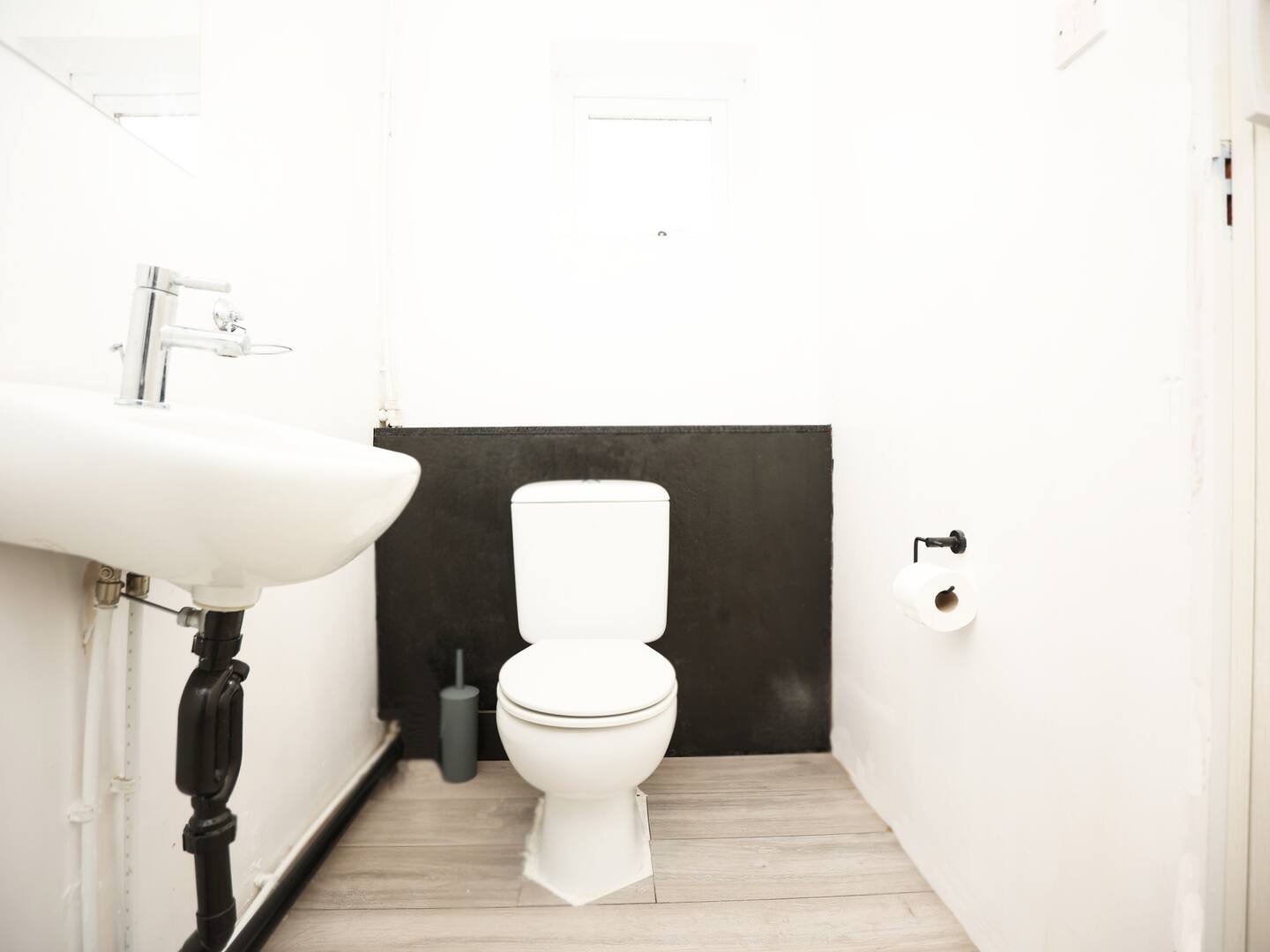 e520b976-5daa-48a6-8473-6887a4e8624e