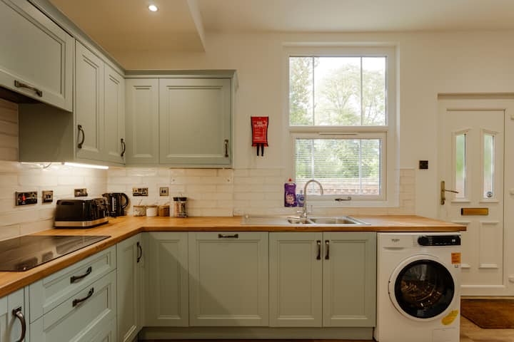 141a8260-6d94-4e33-bf19-826ac89fcc09