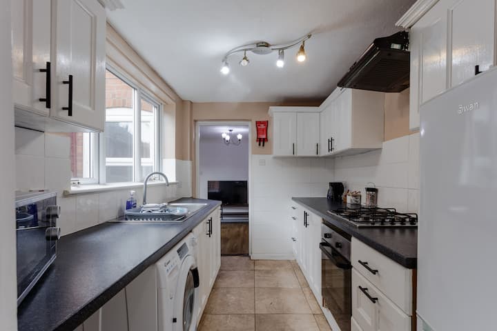 297189a7-1c9c-414b-bfec-828444046c7c