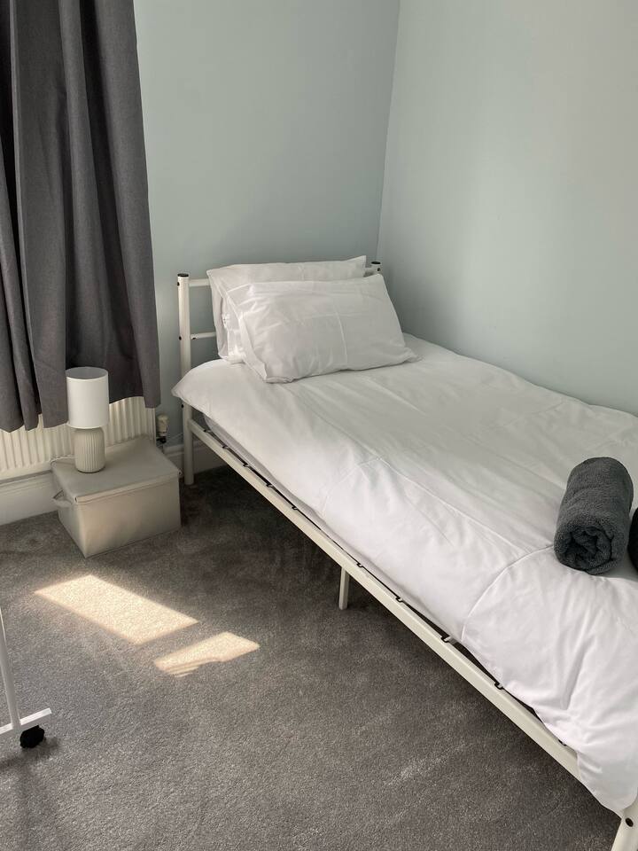 2bb78ff2-8875-4400-a2a4-219cbfbc4ca6