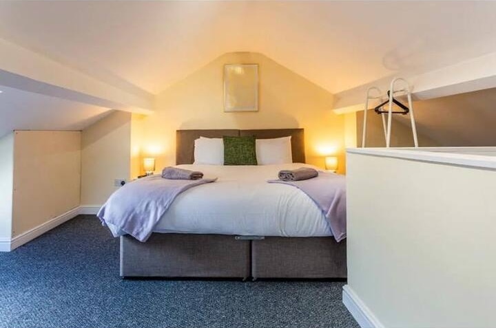 7474ba99-43cc-4160-b490-d3a5f241eb9a (1)