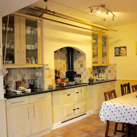 80bf64de-b8ee-45fd-b9c9-034750b8aec8 (1)