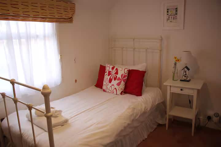 9db41fcf-f533-4ad9-9be2-cce2d9b37a46