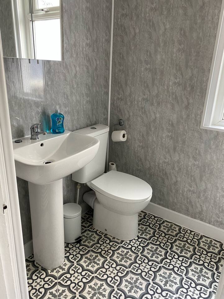 a78cf198-9c3e-43ef-a159-0350bf859f69